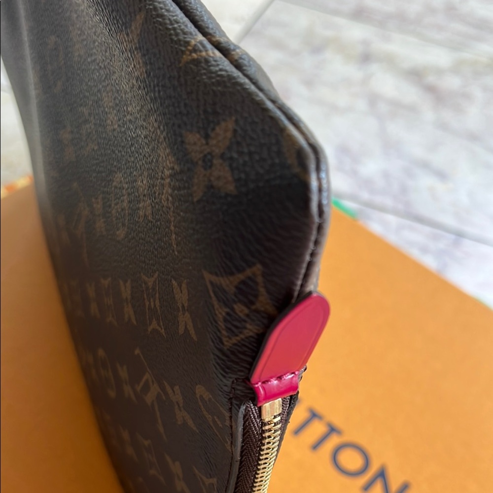 Louis Vuitton Brown Monogram Toiletry Bag - Picture 3 of 5